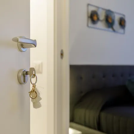 Pieno Centro Di Milano Per Gruppi, Famiglie E Viaggi Di Lavoro Apartment Exterior photo